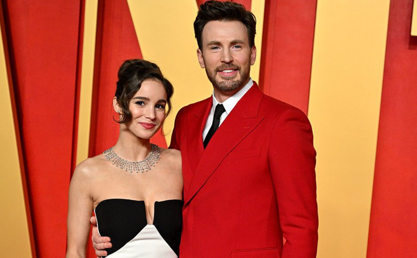 chris evans wife